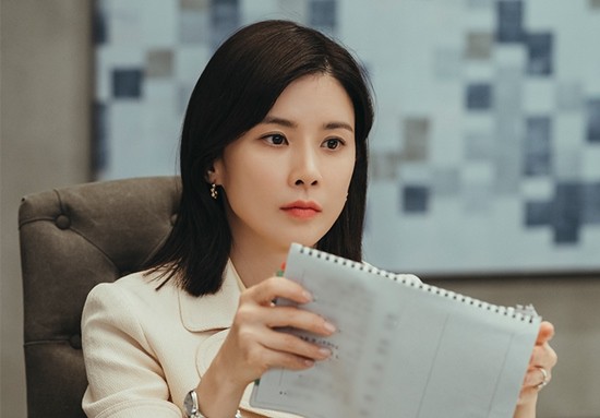 Lee Bo Young to Make Her Return Through Drama "Advertising Agency" (credit: tvN)